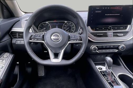 Super Black 2026 Nissan Altima SR FWD