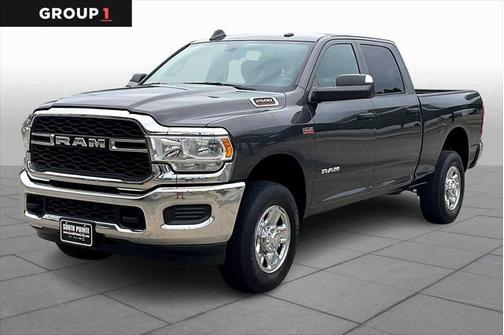 2021 RAM 2500 Tradesman Crew Cab 4x4 6'4' Box