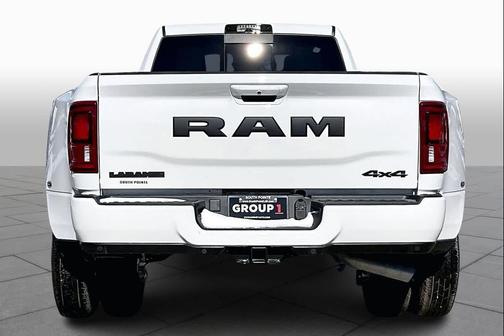 2026 RAM 3500 Laramie Crew Cab 4x4 8' Box