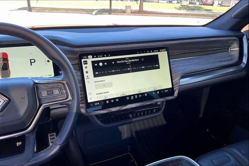 2022 Rivian R1T Adventure