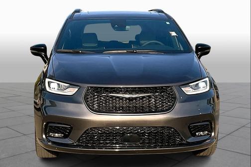 Granite Crystal Metallic Clearcoat 2023 Chrysler Pacifica Limited