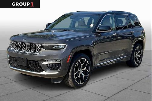 2022 Jeep Grand Cherokee Summit