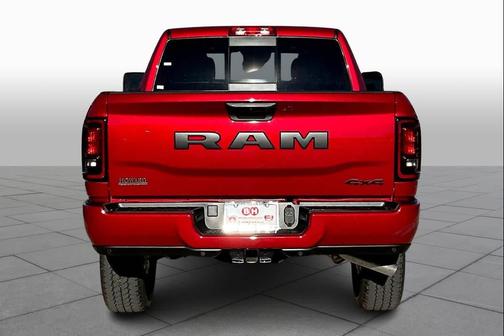 2026 RAM 2500 Tradesman Crew Cab 4x4 6'4' Box