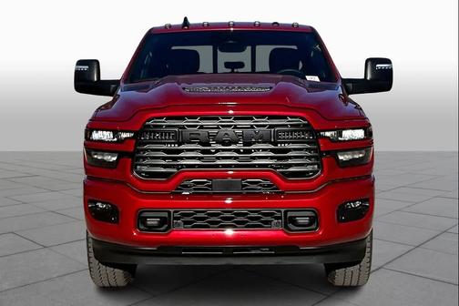 2026 RAM 2500 Tradesman Crew Cab 4x4 6'4' Box