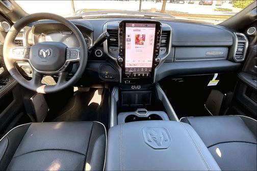 2026 RAM 2500 Laramie Crew Cab 4x4 6'4' Box