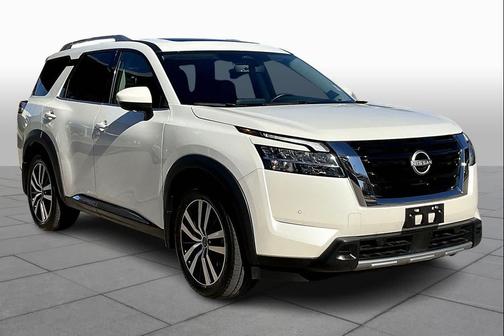2024 Nissan Pathfinder Platinum 4WD
