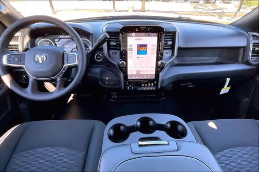 2026 RAM 2500 Black Express Crew Cab 4x4 6'4' Box