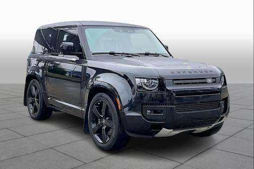 2023 Land Rover Defender V8