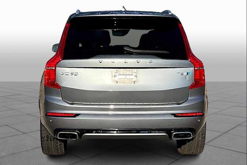2019 Volvo XC90 T6 R-Design