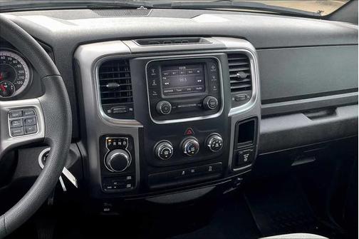 2021 RAM 1500 Classic Warlock Quad Cab 4x4 6'4' Box