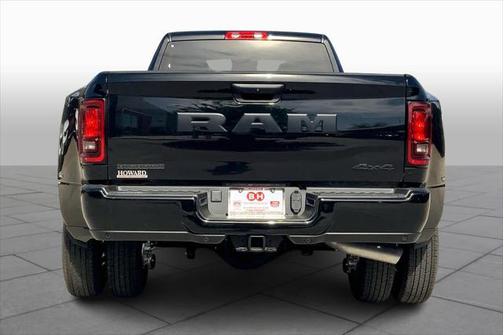 2025 RAM 3500 Big Horn Crew Cab 4x4 8' Box