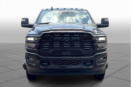 2025 RAM 3500 Big Horn Crew Cab 4x4 8' Box