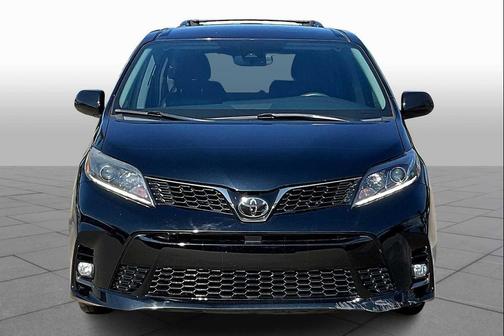 2018 Toyota Sienna SE