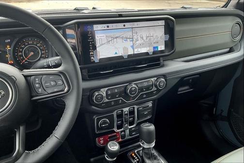 2026 Jeep Gladiator Mojave 4x4