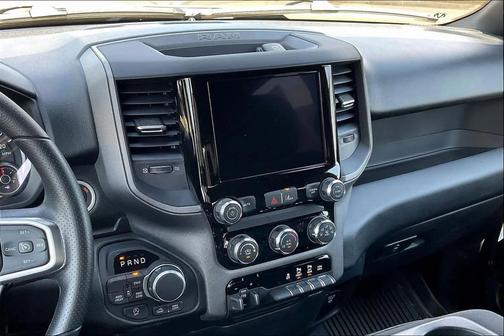 Diamond Black Crystal Pearlcoat 2026 RAM 1500 Warlock Crew Cab 4x4 5'7' Box