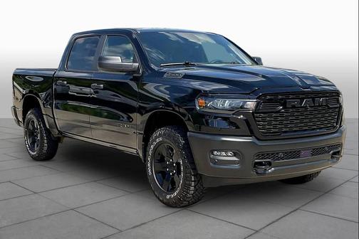 Diamond Black Crystal Pearlcoat 2026 RAM 1500 Warlock Crew Cab 4x4 5'7' Box