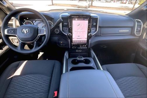 2026 RAM 3500 Big Horn Crew Cab 4x4 8' Box