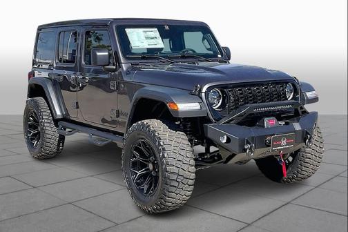 Granite Crystal Metallic Clearcoat 2026 Jeep Wrangler Willys