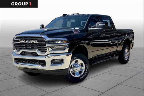 2025 RAM 2500 Tradesman Crew Cab 4x4 6'4' Box