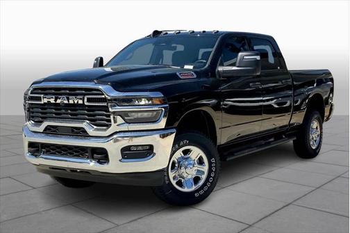 2025 RAM 2500 Tradesman Crew Cab 4x4 6'4' Box