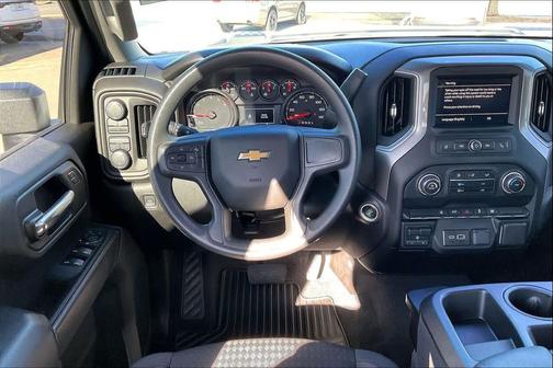 2024 Chevrolet Silverado 2500 Custom