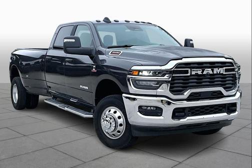 2026 RAM 3500 Big Horn Crew Cab 4x4 8' Box