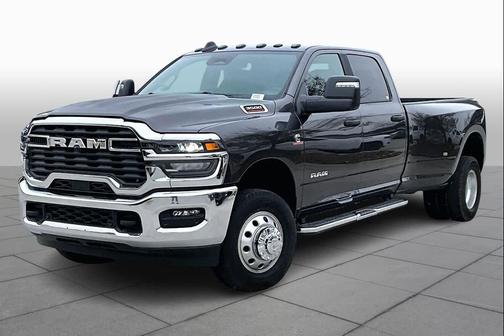 2026 RAM 3500 Big Horn Crew Cab 4x4 8' Box