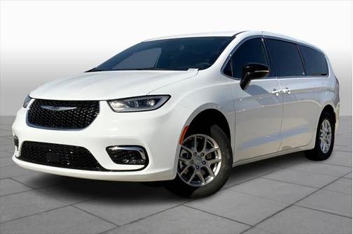 2025 Chrysler Pacifica L