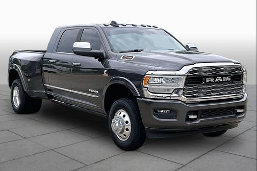 Granite Crystal Metallic Clearcoat 2019 RAM 3500 Limited Mega Cab 4x4 6'4' Box
