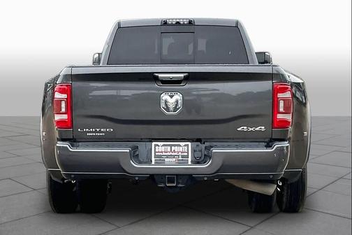 Granite Crystal Metallic Clearcoat 2019 RAM 3500 Limited Mega Cab 4x4 6'4' Box