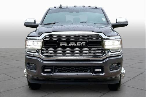 Granite Crystal Metallic Clearcoat 2019 RAM 3500 Limited Mega Cab 4x4 6'4' Box