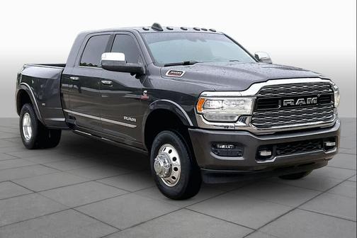 Granite Crystal Metallic Clearcoat 2019 RAM 3500 Limited Mega Cab 4x4 6'4' Box