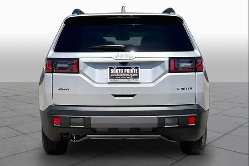 Silver Zynith Clearcoat 2026 Jeep Cherokee Limited