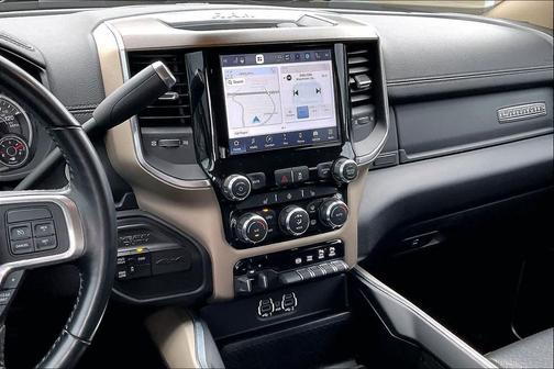 2022 RAM 2500 Laramie Crew Cab 4x4 6'4' Box