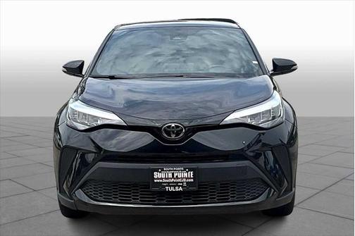 2022 Toyota C-HR XLE