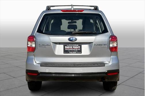 2016 Subaru Forester 2.5i