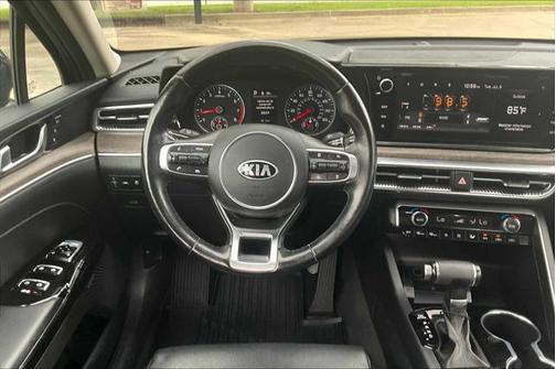 2021 Kia K5 EX