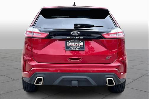 2022 Ford Edge ST