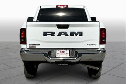 2026 RAM 2500 Big Horn Crew Cab 4x4 6'4' Box