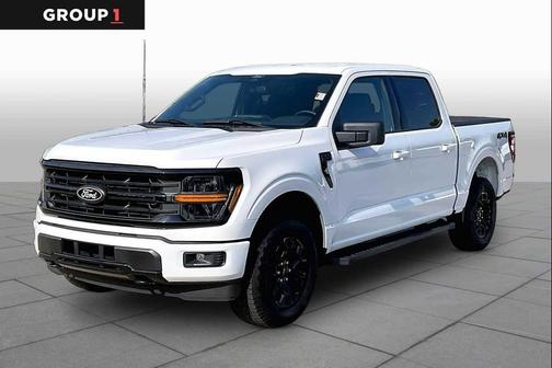 Oxford White 2025 Ford F-150 XLT