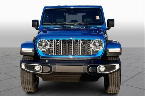 2024 Jeep Wrangler 4-Door Sahara 4x4