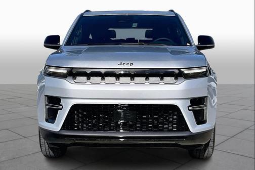 2026 Jeep Grand Wagoneer L 4x4