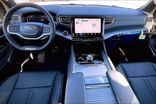 2026 Jeep Grand Wagoneer L 4x4