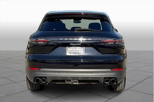 2022 Porsche Cayenne AWD