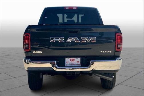 2025 RAM 2500 Tradesman Crew Cab 4x4 6'4' Box