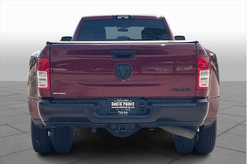 2023 RAM 3500 Tradesman Crew Cab 4x4 8' Box