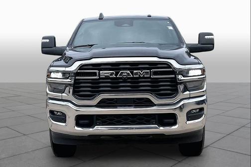 Diamond Black Crystal Pearlcoat 2025 RAM 2500 Big Horn Crew Cab 4x4 6'4' Box