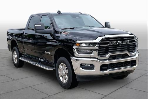 Diamond Black Crystal Pearlcoat 2025 RAM 2500 Big Horn Crew Cab 4x4 6'4' Box