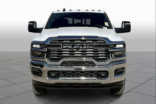 2026 RAM 2500 Tradesman Crew Cab 4x4 6'4' Box