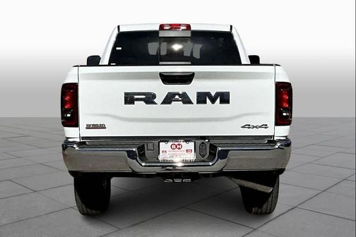2026 RAM 2500 Tradesman Crew Cab 4x4 6'4' Box